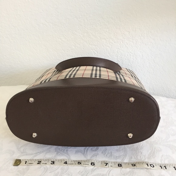 Burberry check canvas brown leather trim tote - Picture 4 of 11